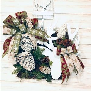 Hi Deer! Square Christmas Wreath